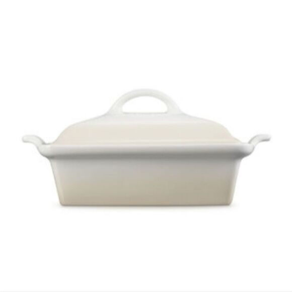 Le Creuset Heritage 2.5QT Covered Square Casserole- Meringue - Picture 4 of 7